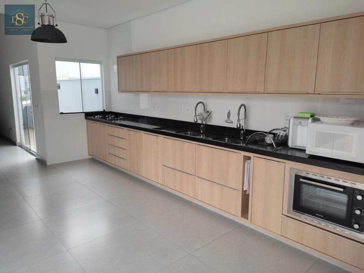 Casa de condomínio com 4 quartos, 198m², à venda - Dutra Santos - Corretor de Imóveis